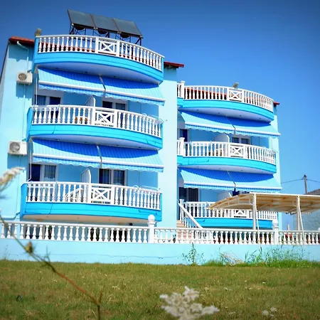 מלון Paris Paralía