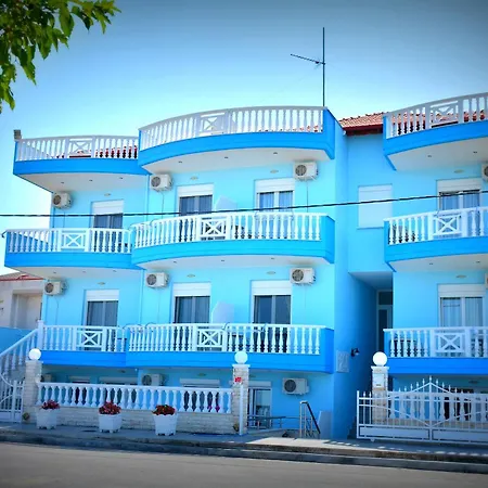 Paris Paralia Katerinis