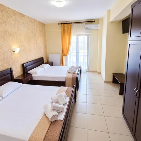 Hotel Paris 2*